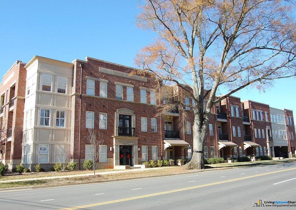 Selwyn Terrace - locaated in the heart of Myers Park