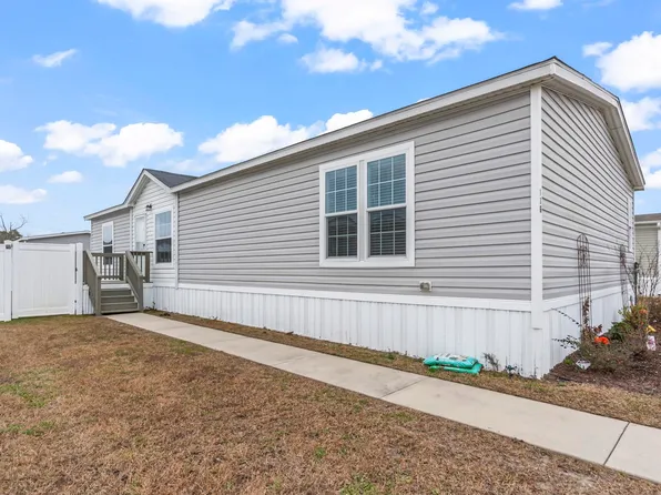 136 Shetland Woods Dr., Myrtle Beach, SC 29577