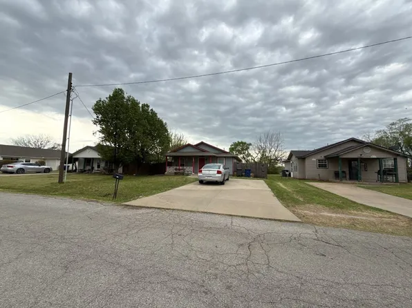 3824 W 55th Pl, Tulsa, OK 74107