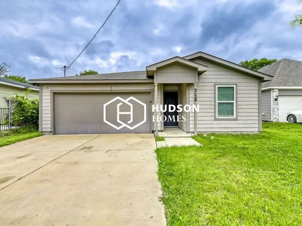 2128 Rw Bivens Ln, Fort Worth, TX 76105