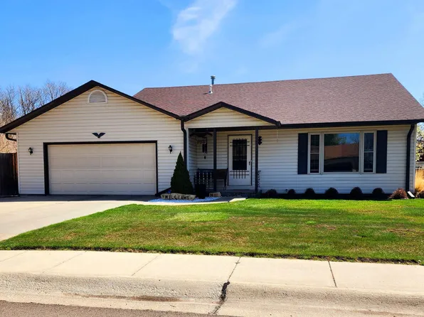721 Stewart Avenue, North Platte, NE 69101