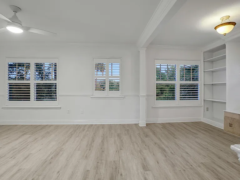 148 S Thornton Ave — Photo 19