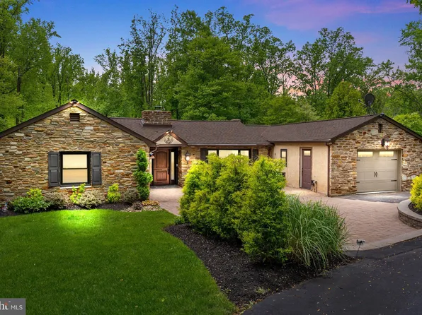 2330 Huntingdon Rd, Huntingdon Valley, PA 19006