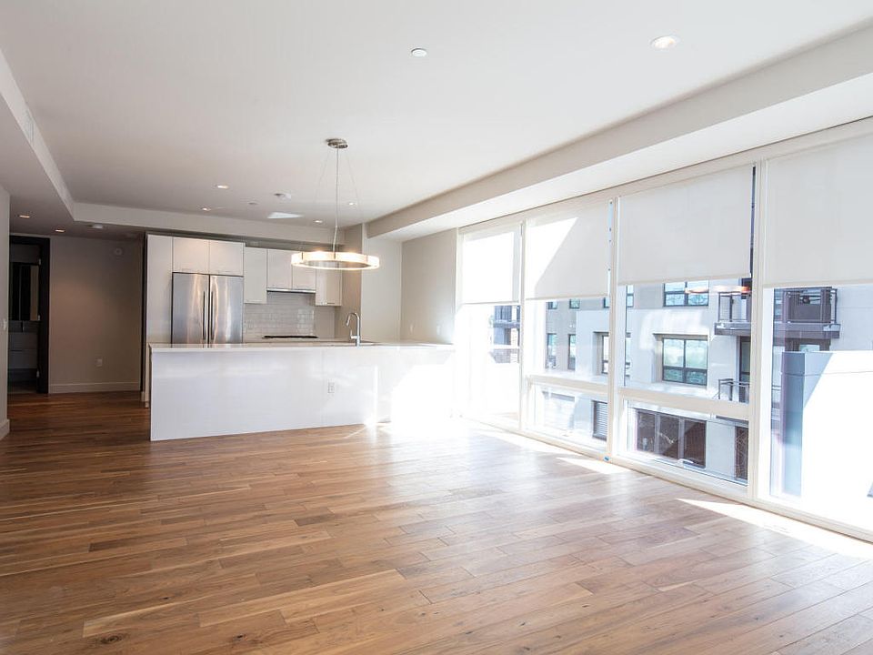 1st image of 4422 N 75th St Unit 3007
