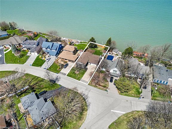 2nd image of 138 Lakeside Dr
