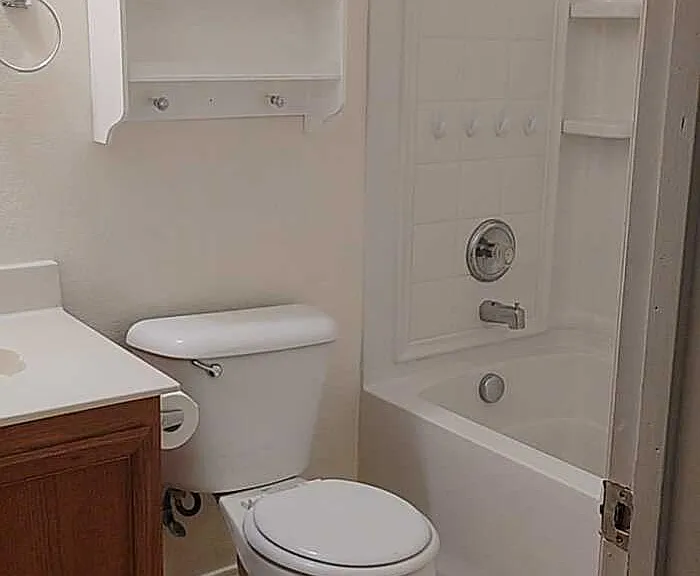 1721 Baxter Springs Dr — Photo 16