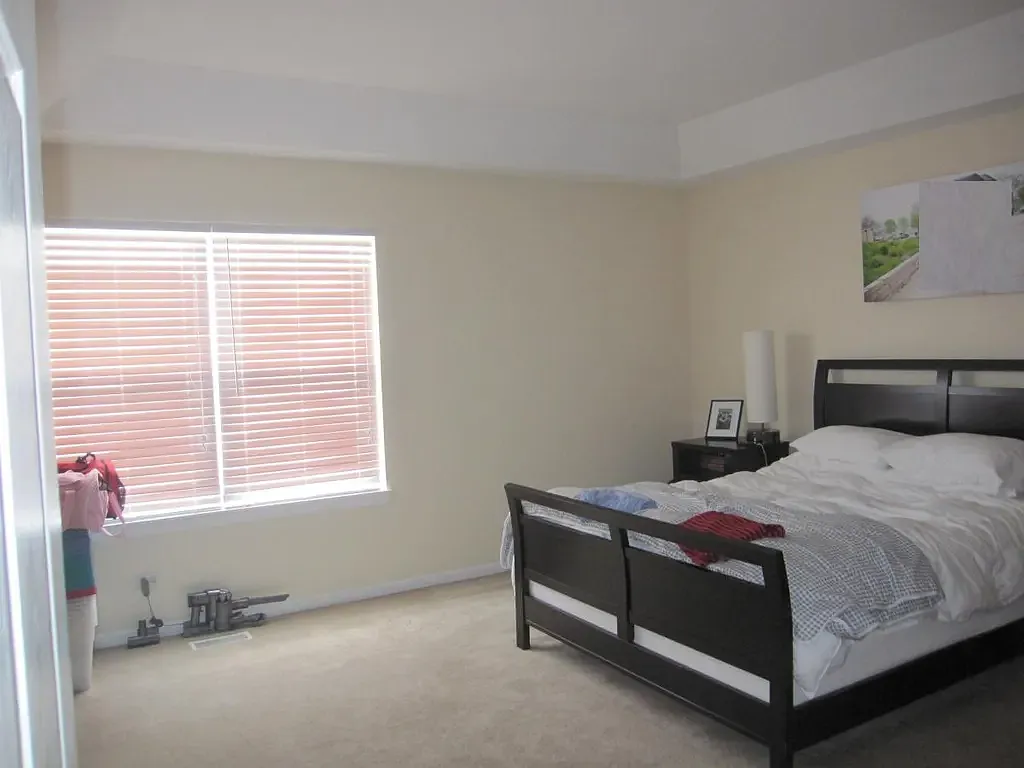 2 bed, 2.5 bath, 1350 sqft, $2,850 — Photo 4