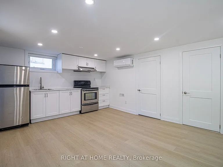 88 Highland Park Blvd #2 — Photo 9