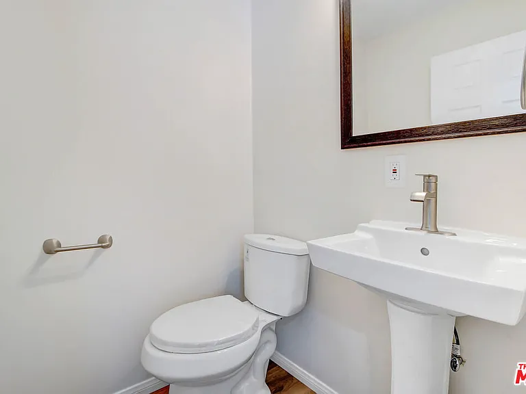 613 Pico St — Photo 10