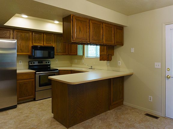 Kitchen with new appliances