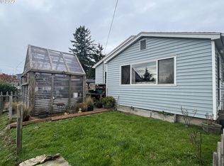 2108 Clark St, North Bend, OR 97459