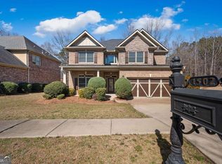 1502 Park Hollow Ln, Lawrenceville, GA 30043