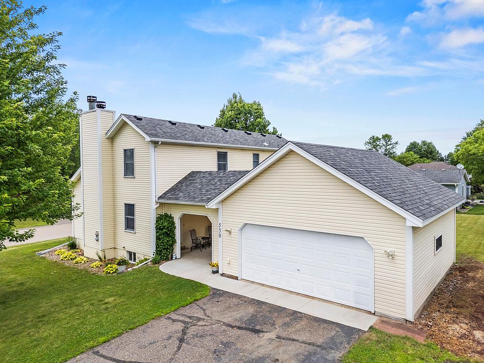 1st image of 550 Merriman Ct