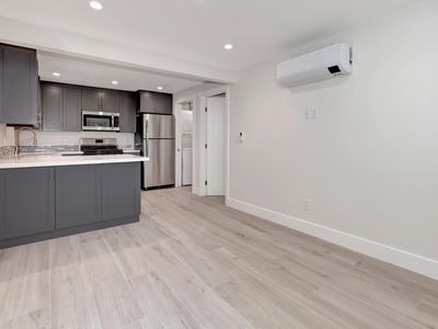 421 Vista Roma, Newport Beach, CA, 92660