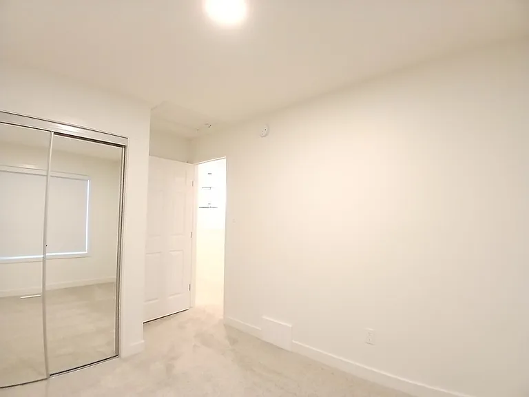 6351 King Wynd SW #UPPER — Photo 13