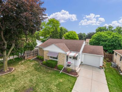 311 Deschane Pl, Green Bay, WI, 54302