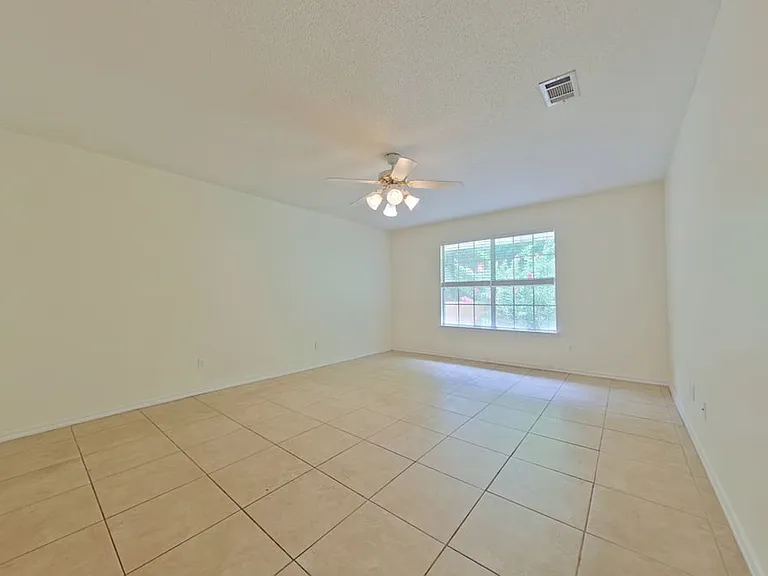 143 Steeplechase Dr — Photo 11