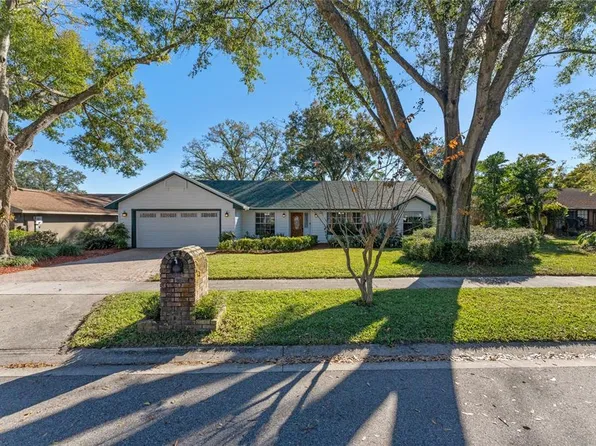 1065 Yellow Rose Dr, Orlando, FL 32818