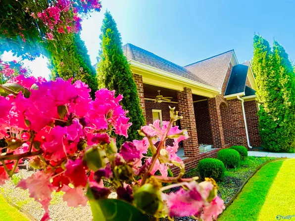 2215 Parkplace St SE, Decatur, AL 35601