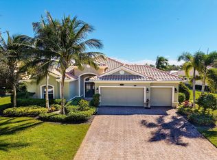 9369 Campanile Cir, Naples, FL 34114