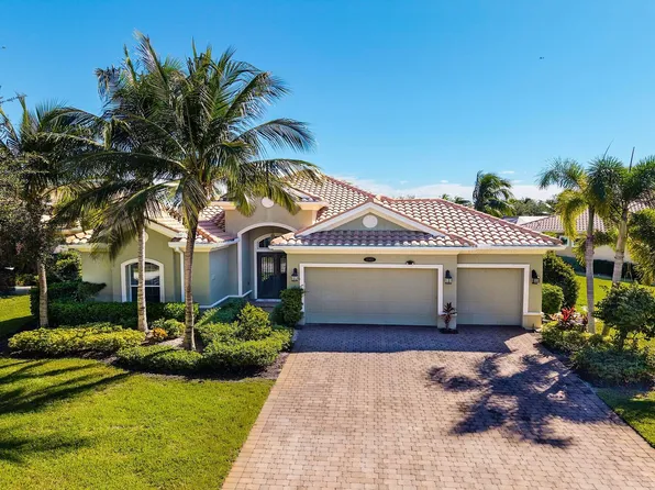 9369 Campanile Cir, Naples, FL 34114