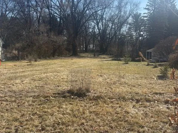 2313 Oak Grove Pl, Toledo, OH 43613