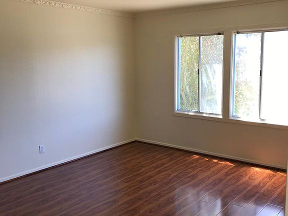 3rd image of 268 Saint Charles Ave