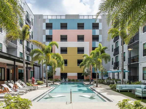 Jade at North Hyde Park