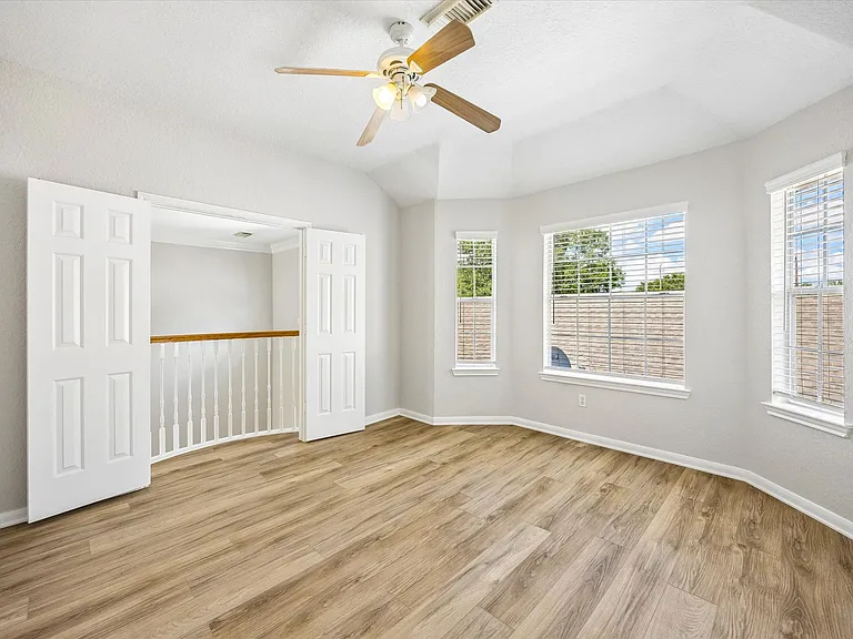 2207 Park Ave #2207 — Photo 5