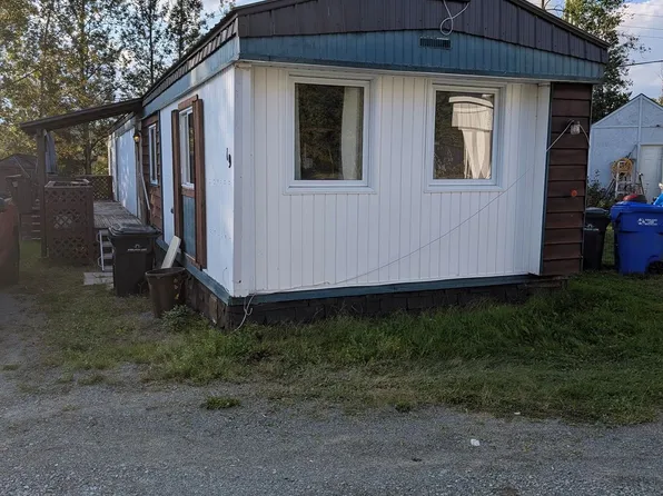 150 Burnside Dr #19, Kirkland Lake, ON P2N 3N9