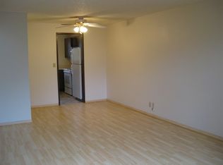 925 Coburg Rd #8-08, Eugene, OR 97401