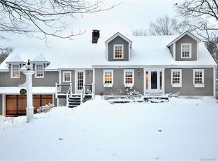 383 Huckleberry Hill Rd, Avon, CT 06001