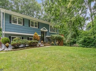 41 Waterloo Rd, Stanhope, NJ 07874