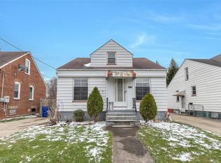 4221 Oak Park Ave, Cleveland, OH 44109