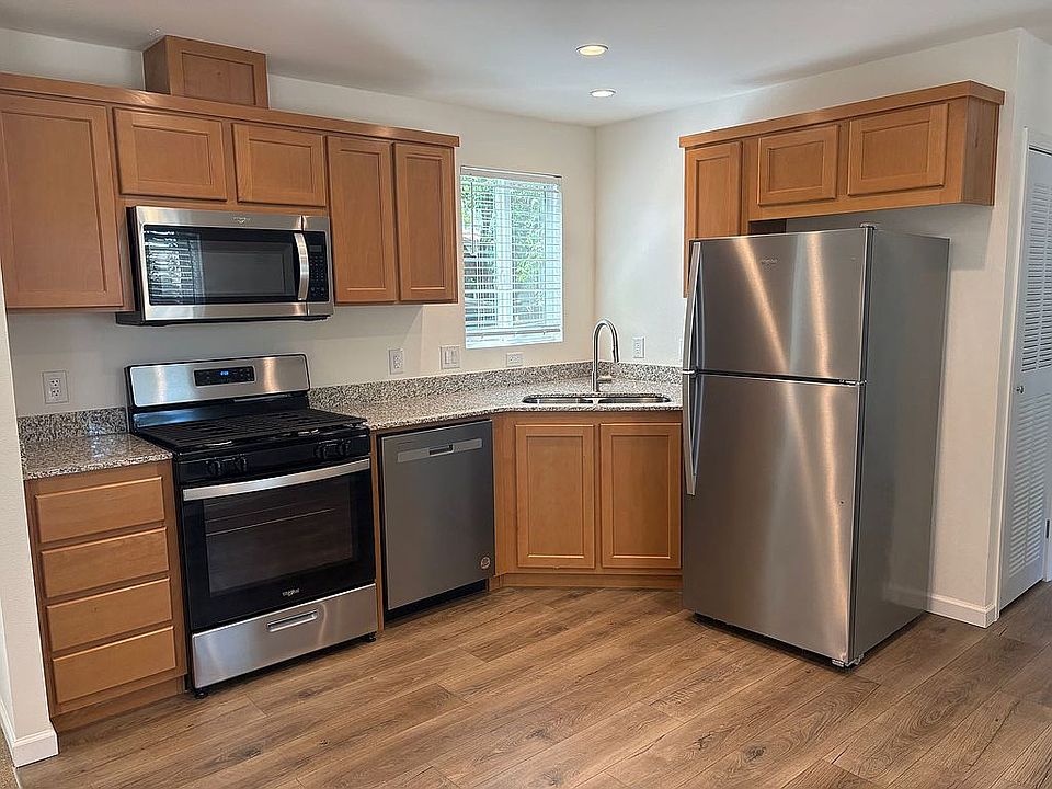 1st image of 1050 W Capitol Ave Spc 76