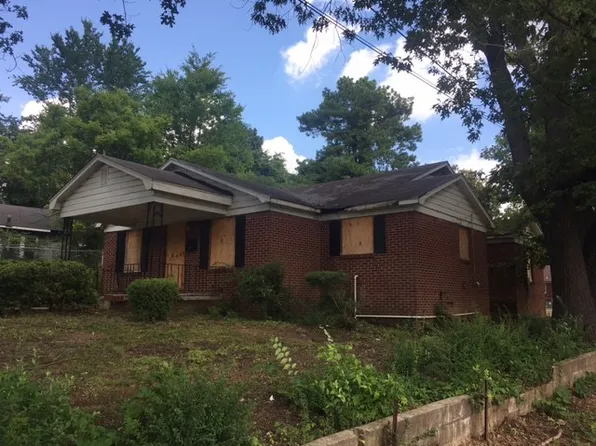 238 S Lindsey St, Jackson, TN 38301