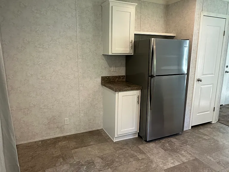 11 Zekes Ln — Photo 6