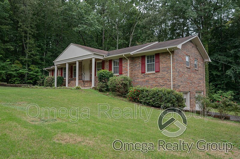 330 Shamrock Rd, Anniston, AL 36207 Zillow