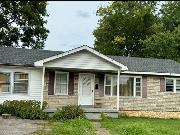 1004 McElroy Way, Bowling Green, KY 42104