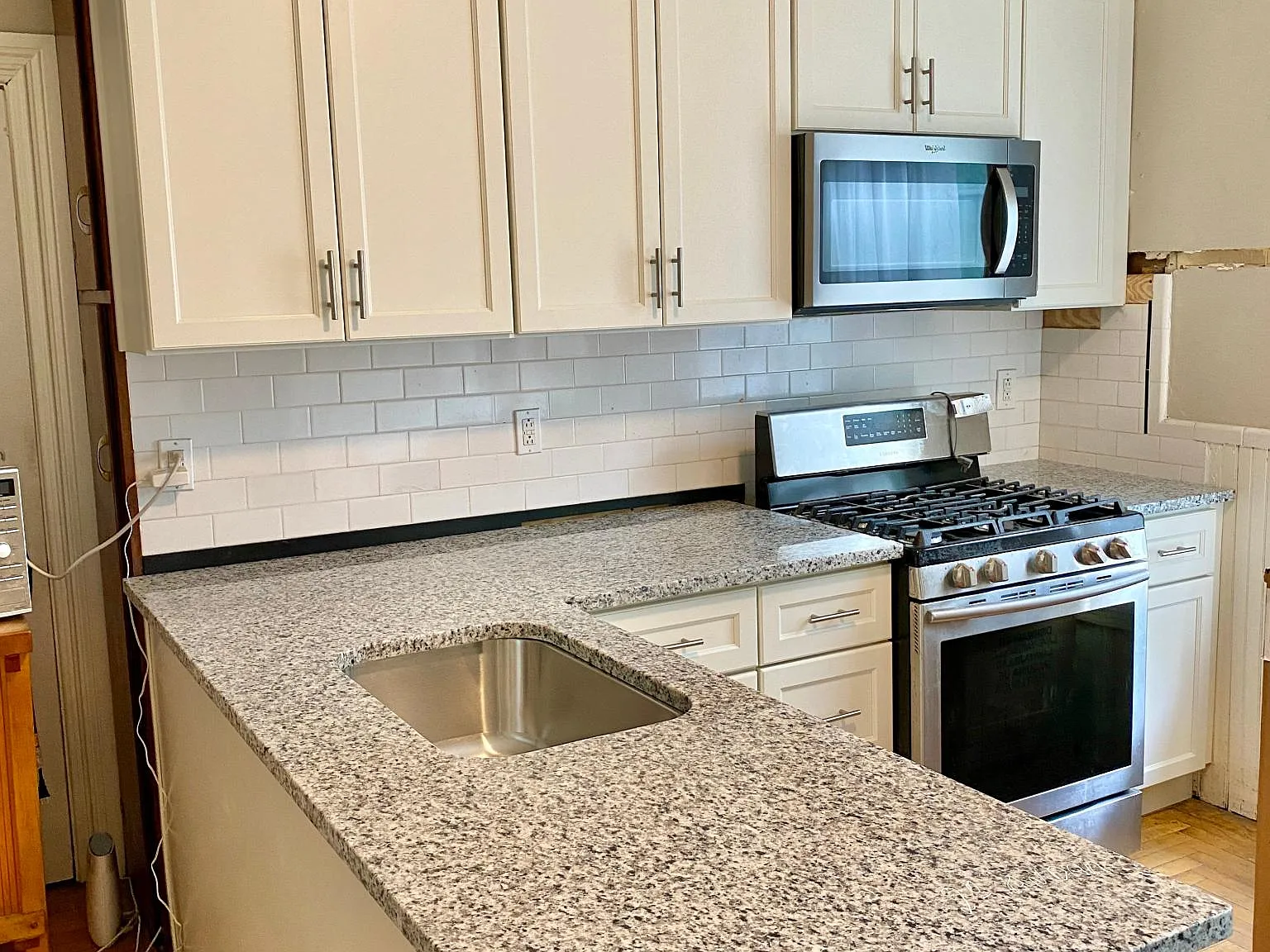 148 Governor St — Photo 3