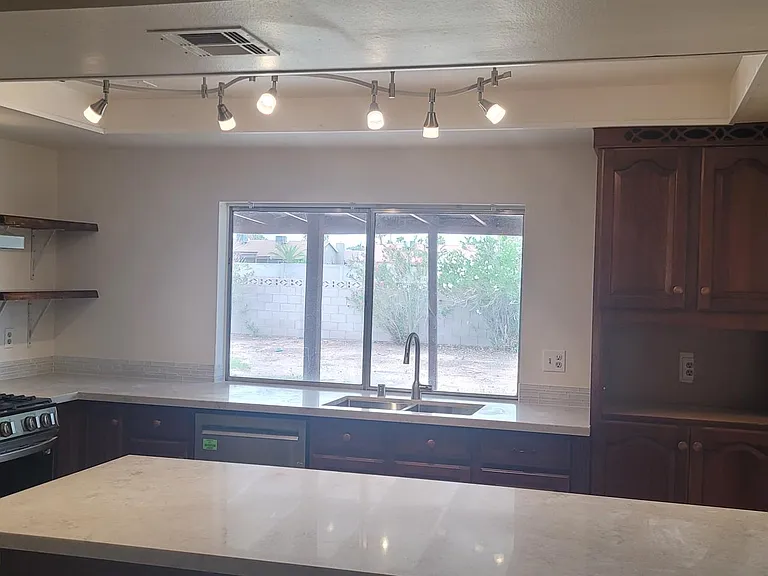 Bunker Cir — Photo 1