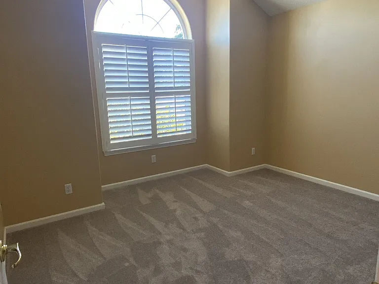 2835 Eastlake Dr SE — Photo 17