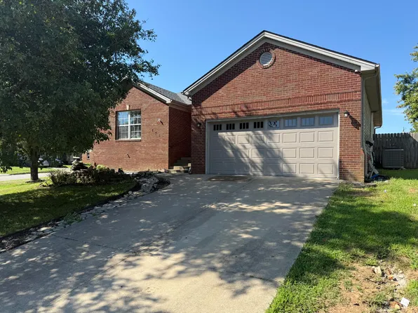 128 Penn Dr, Nicholasville, KY 40356