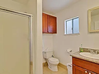 60 W Hookston Rd — Photo 13