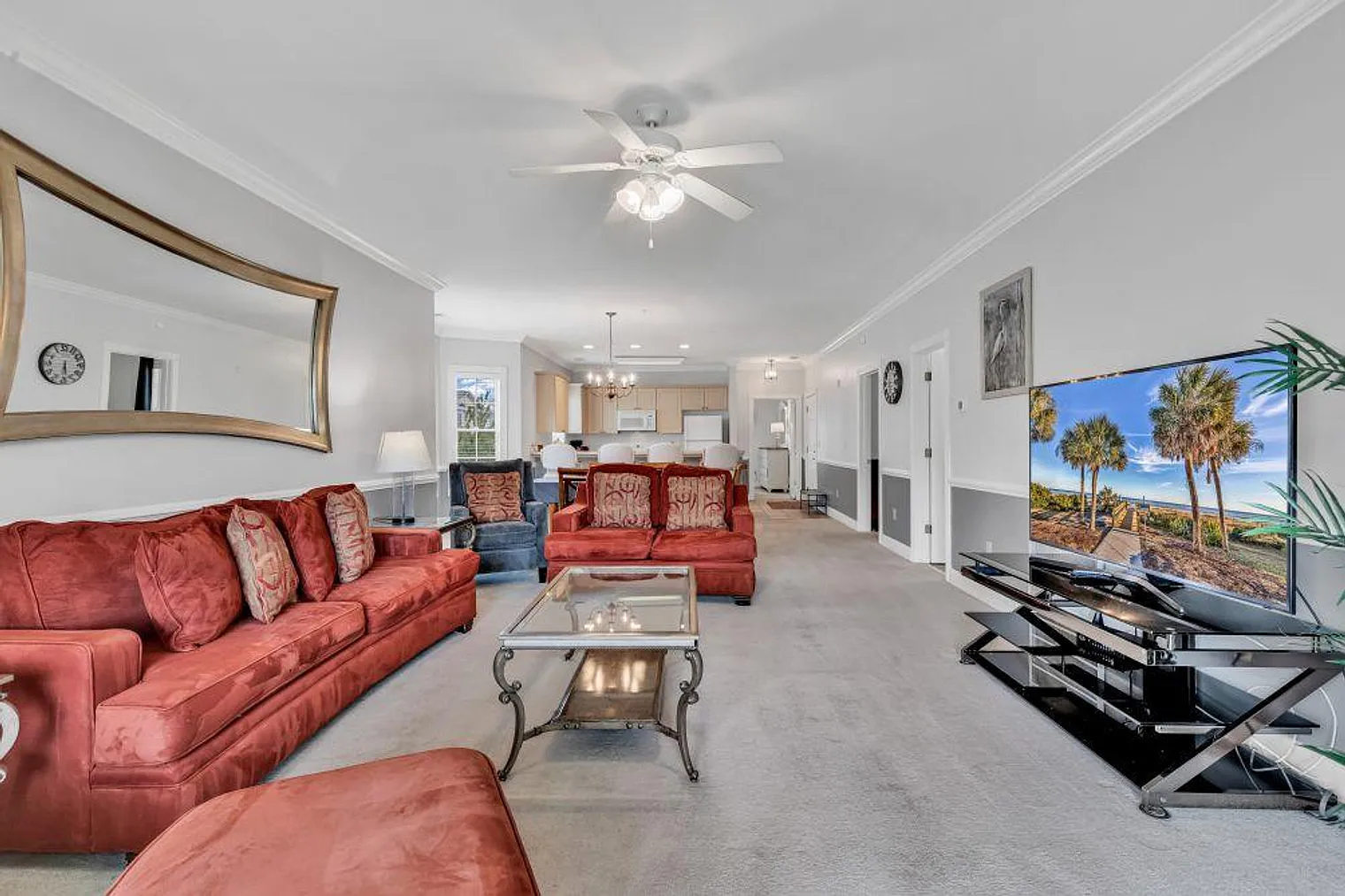 3 bed, 2.0 bath, 1345 sqft, $3,193 — Photo 4