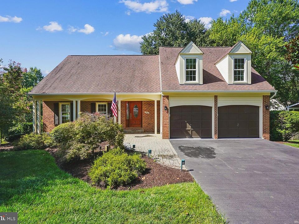1st image of 12851 Valleywood Dr
