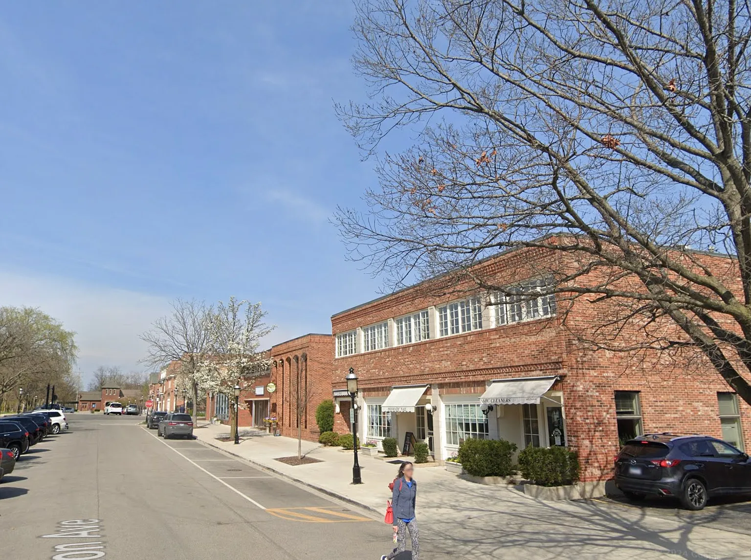 1 bed, 1.5 bath, 950 sqft, $1,975 — Photo 3