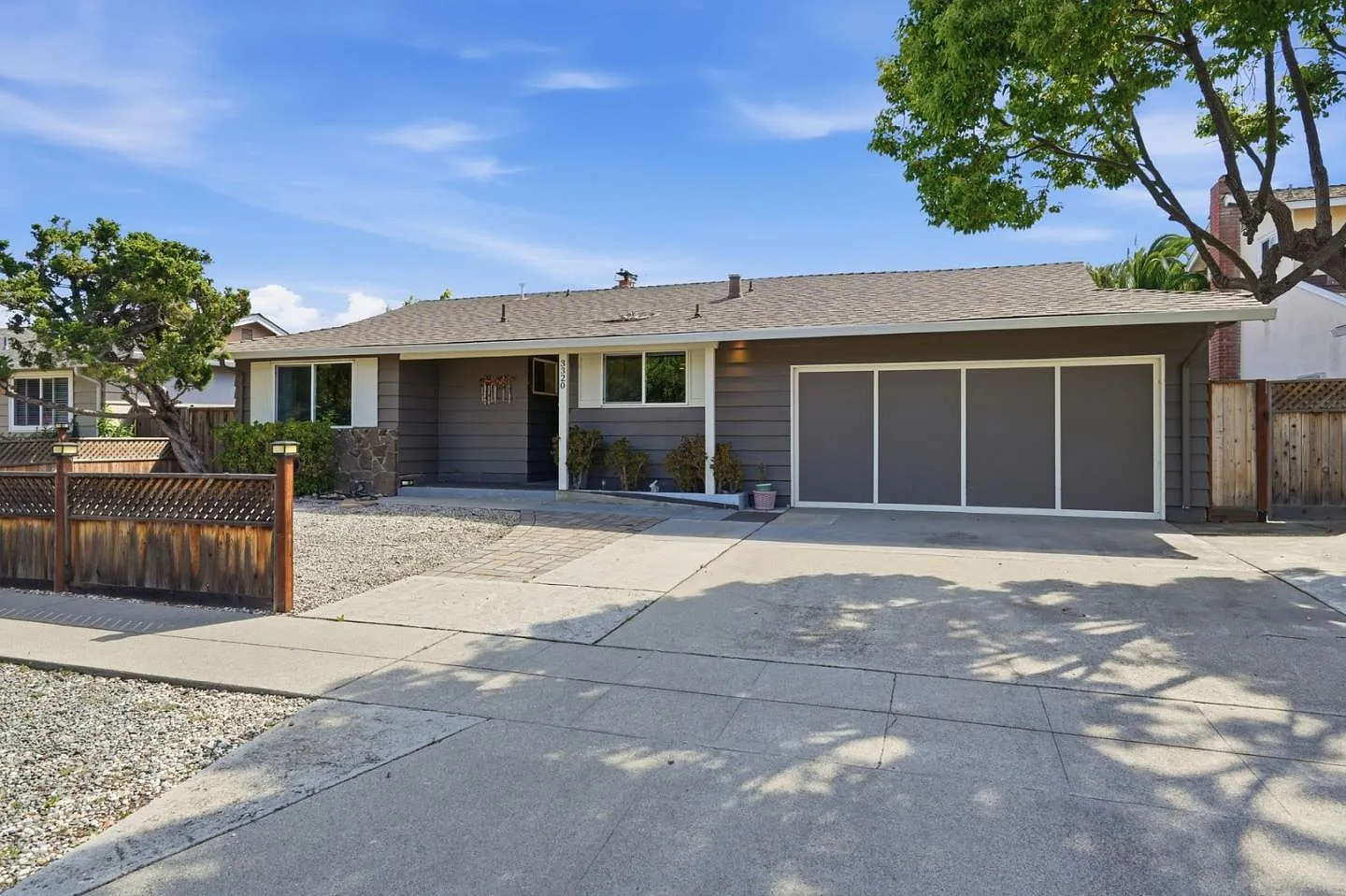 3320 Cherry Ave — Photo 1
