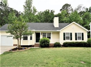 505 Hidden Cellars Dr, Holly Springs, NC 27540
