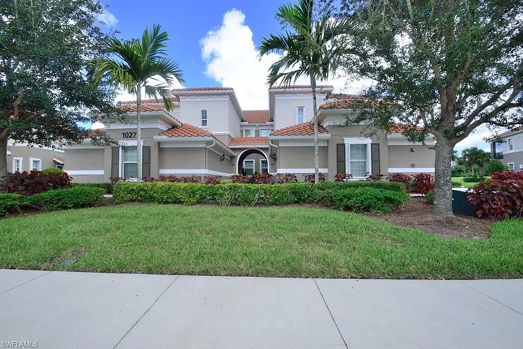 2 bed, 2.0 bath, 1550 sqft, $4,500 — Photo 1